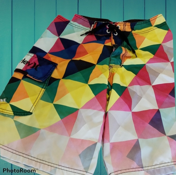 Hurley Other - Hurley multicolor water shorts velcro w/tie